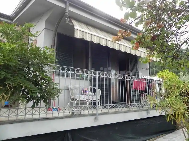 Villa in vendita a Massarosa