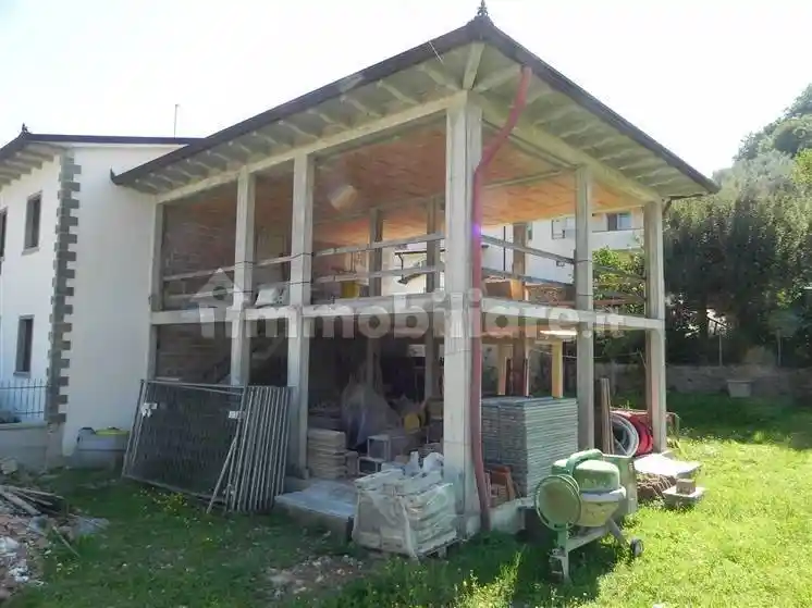 Villa in vendita a Camaiore