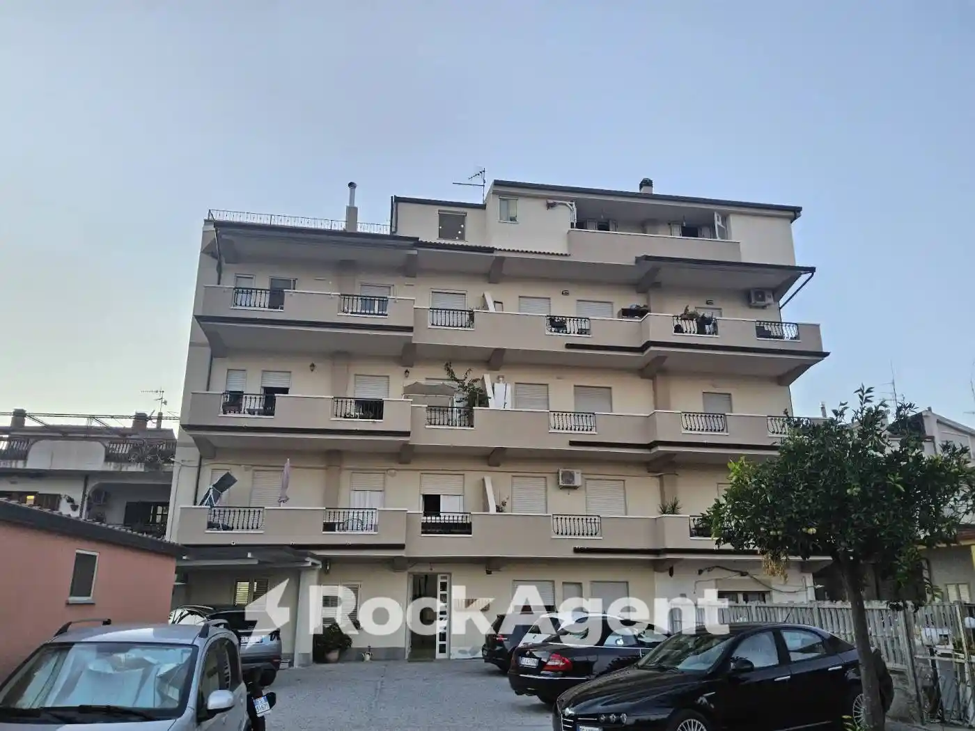 Appartamento in vendita a Caulonia