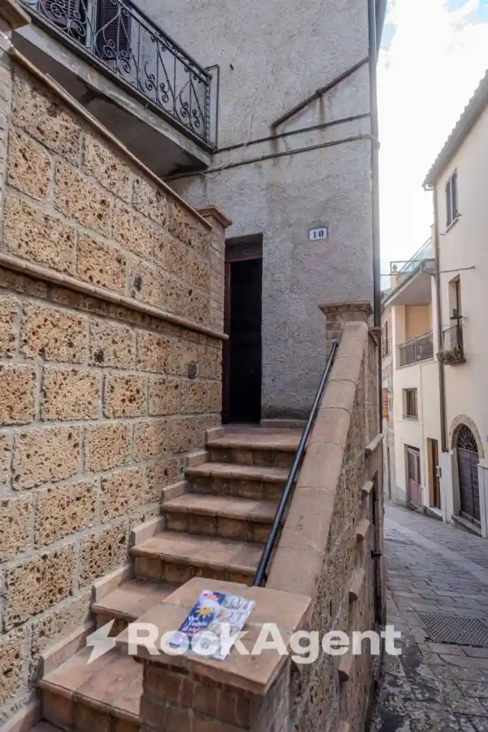 Appartamento in vendita a Proceno