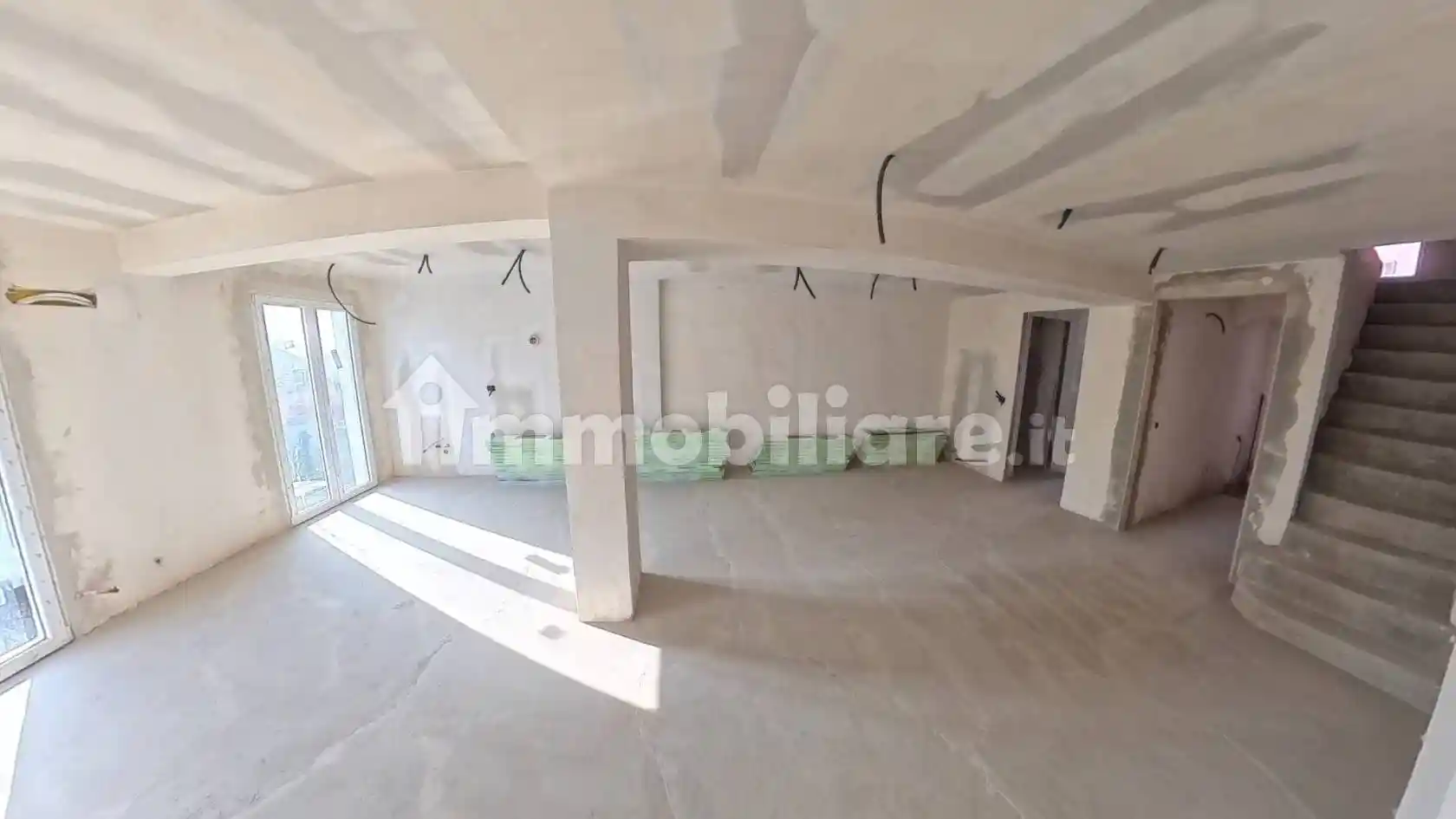 Casa indipendente in vendita a Cadelbosco di Sopra