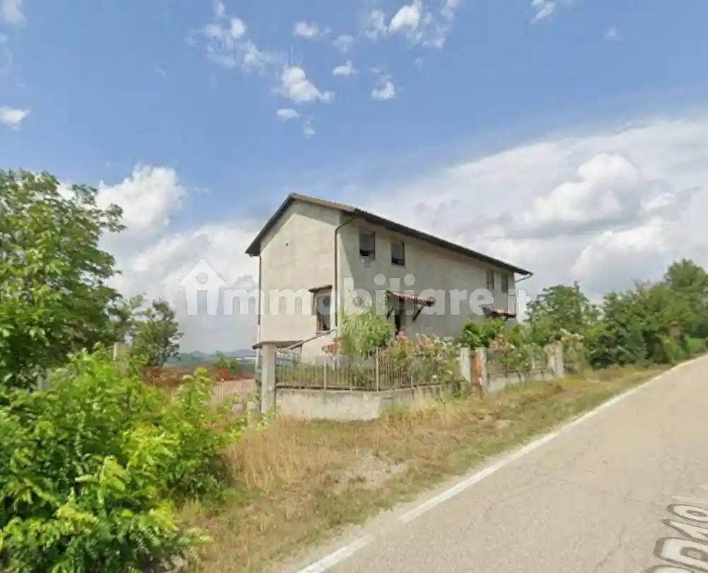 Palazzo - Stabile in vendita a Cocconato