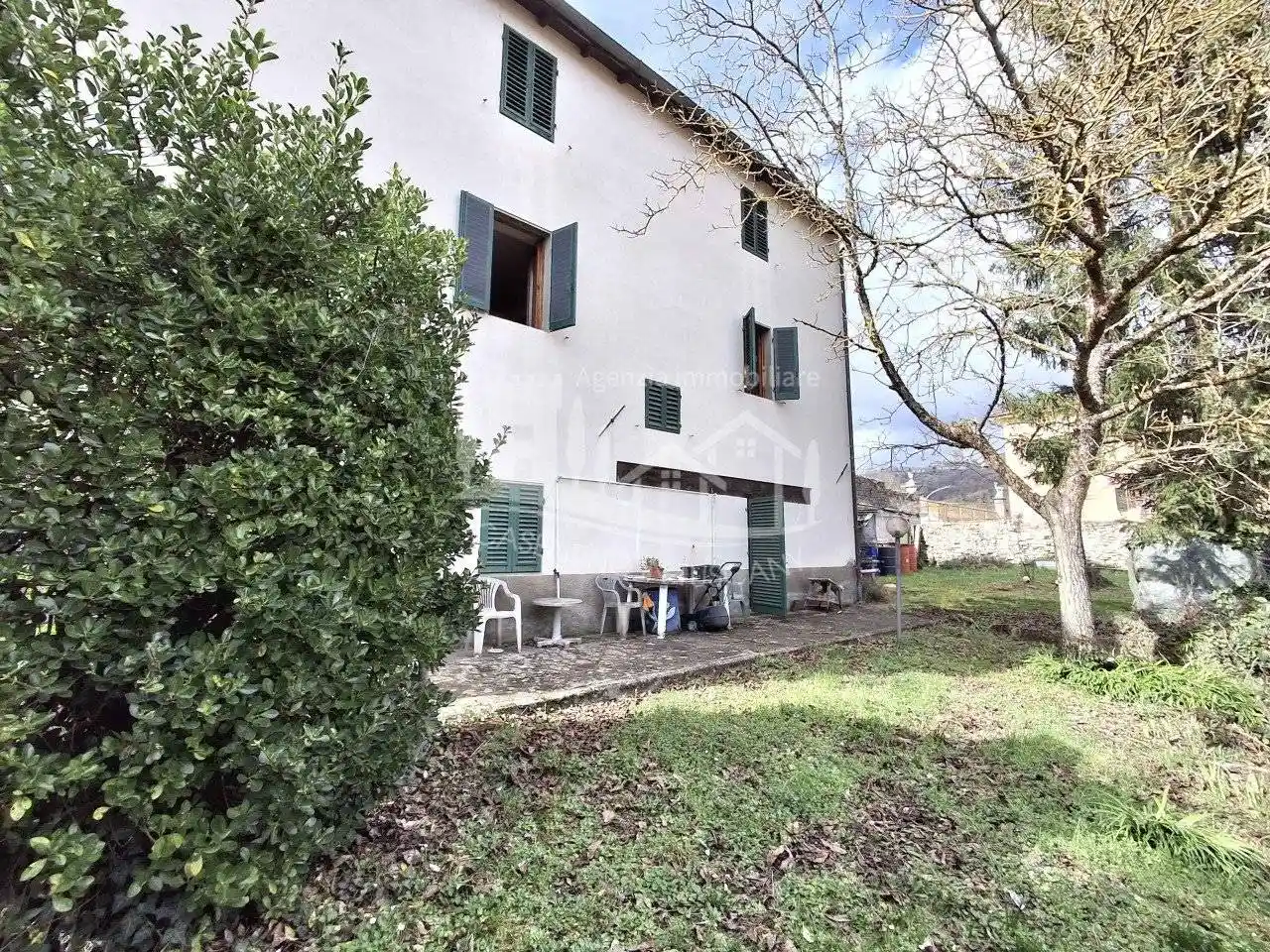 Villa in vendita a Pratovecchio e Stia