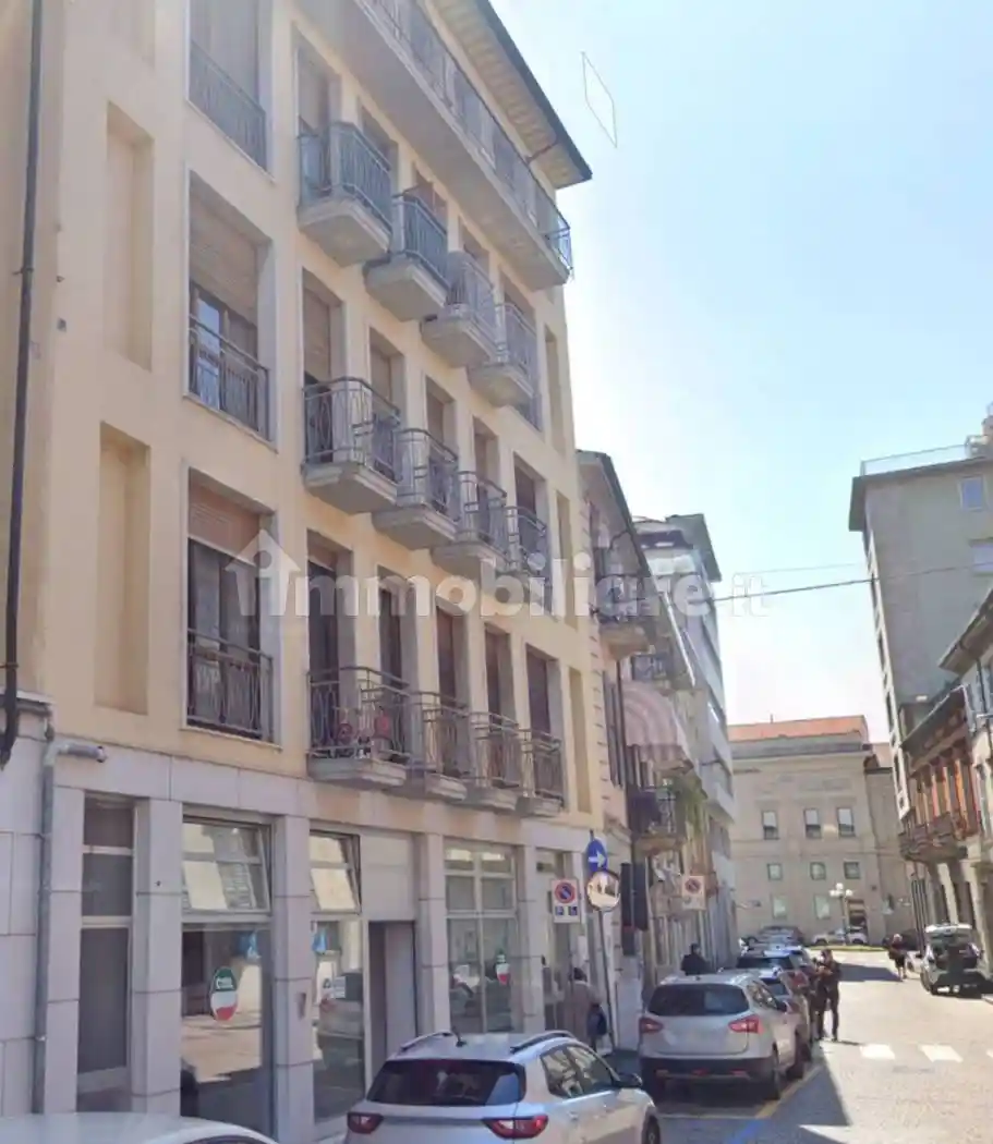 Appartamento in vendita a Voghera