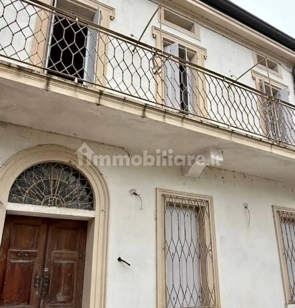 Casa indipendente in vendita a Roncoferraro