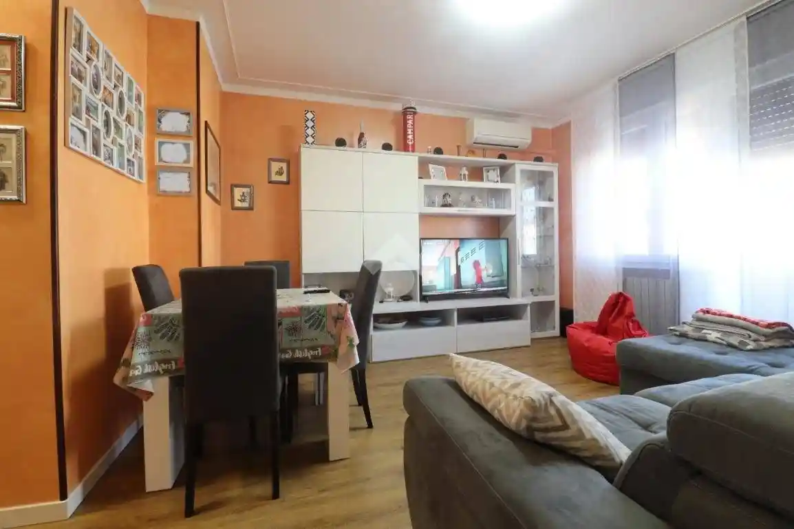 Appartamento in vendita a Roncoferraro