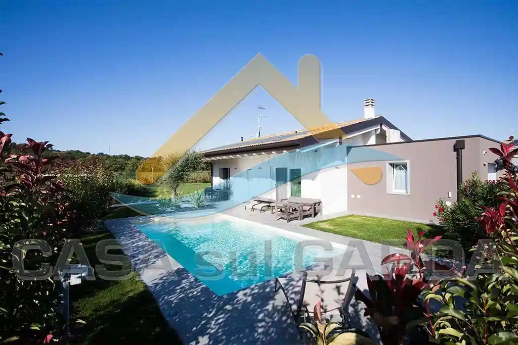 Villa in vendita a Affi