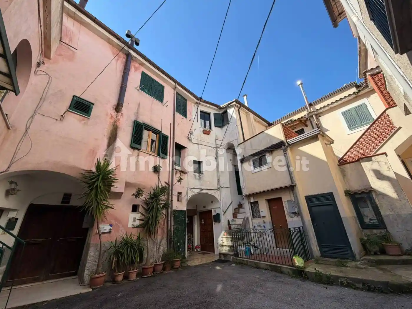 Appartamento in vendita a Giffoni Sei Casali