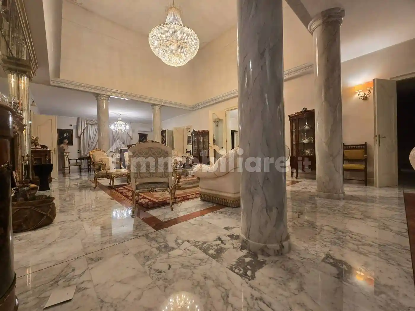 Villa in vendita a Piacenza