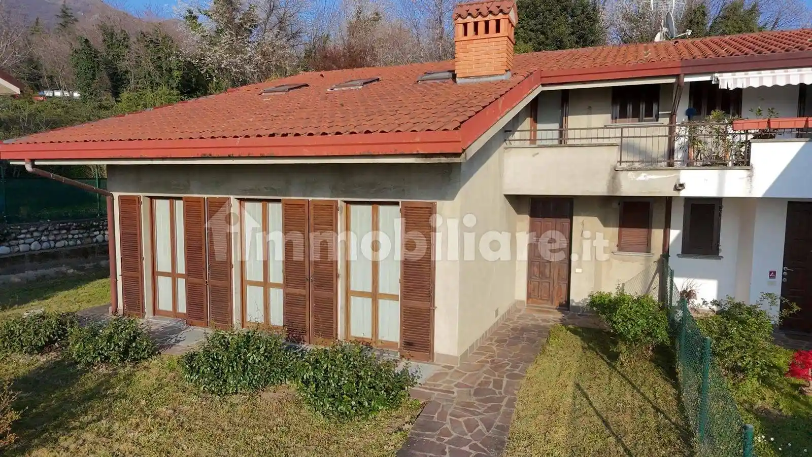 Villa in vendita a Galbiate