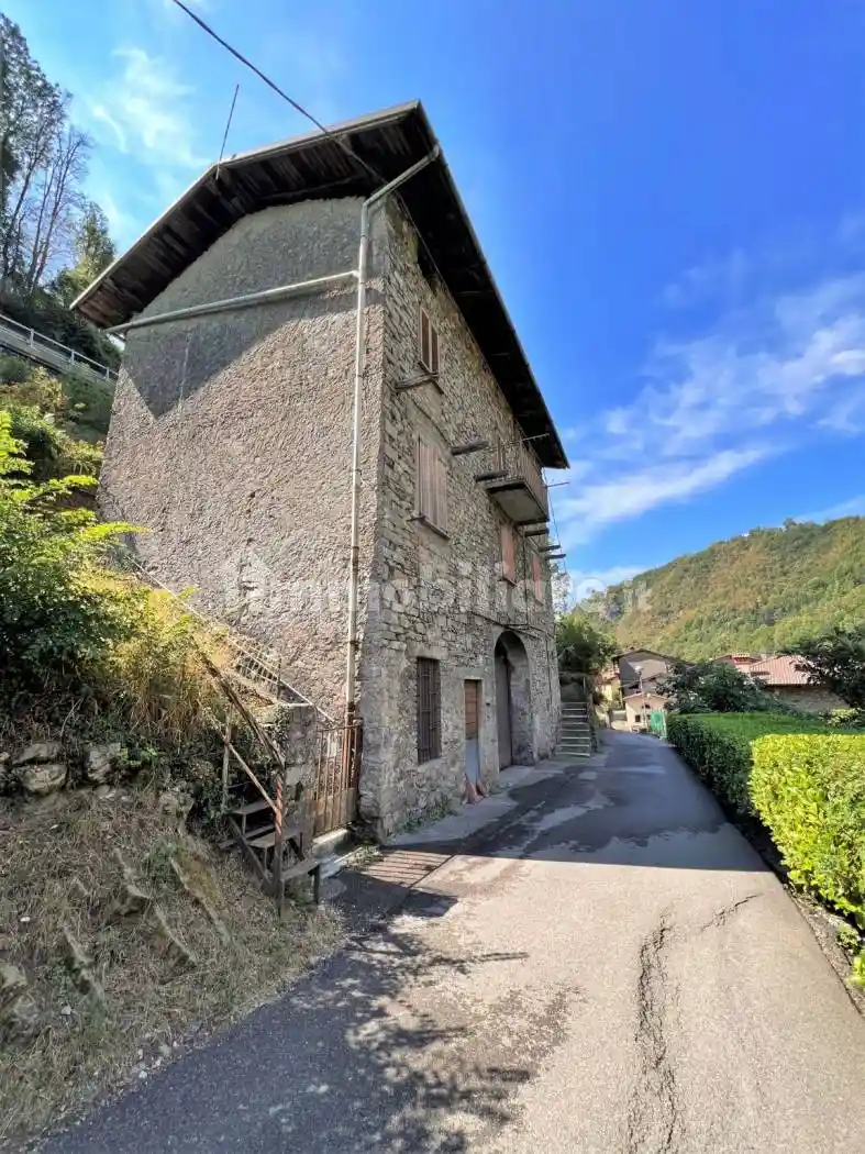 Rustico - Casale in vendita a Zogno