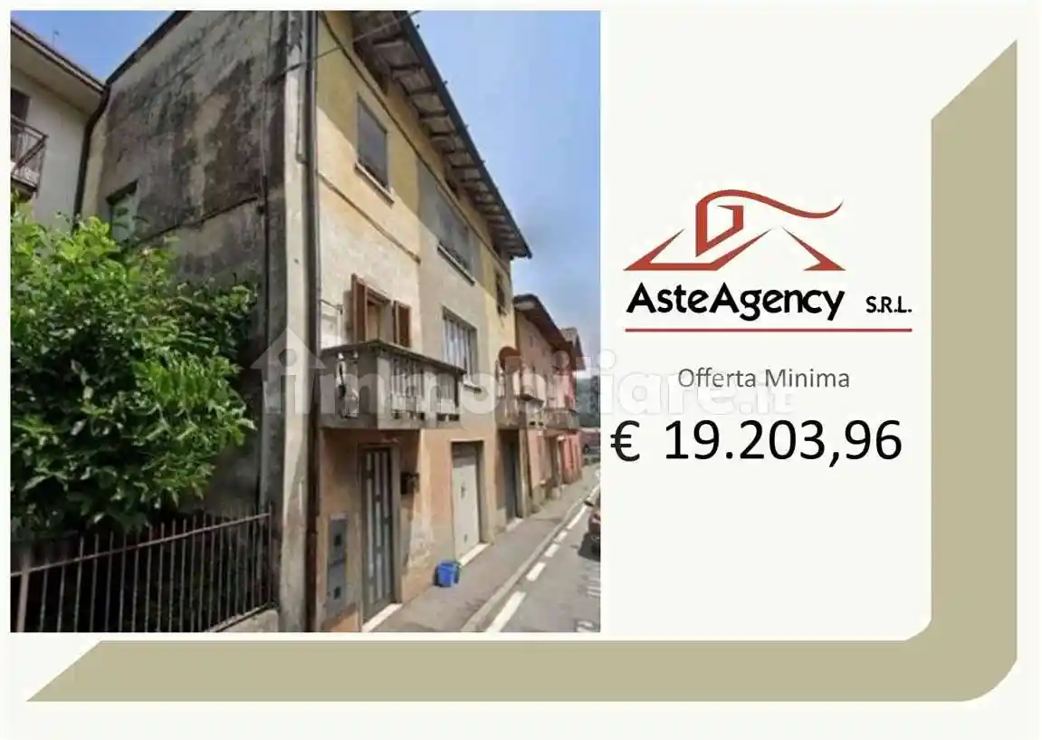 Appartamento in vendita a Vertova