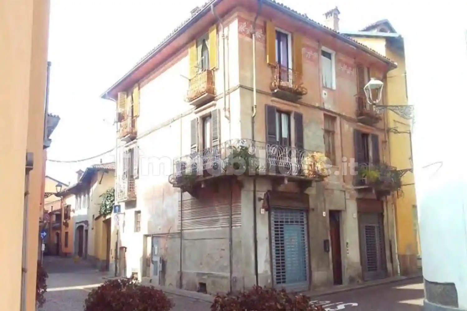 Appartamento in vendita a Busca