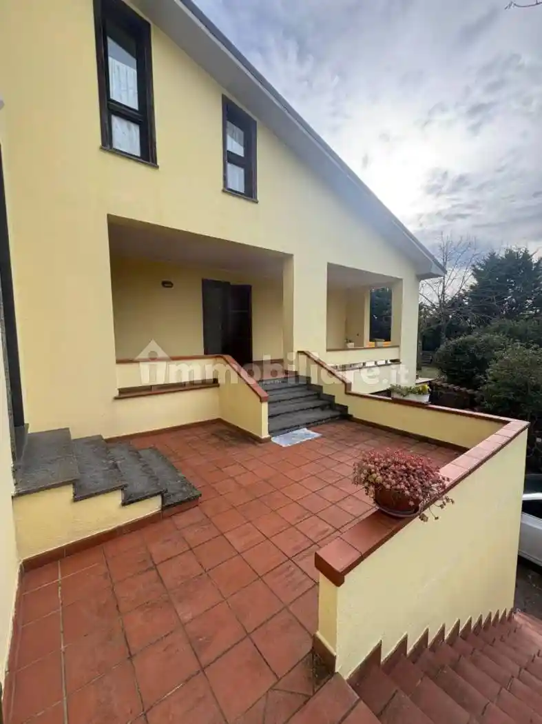 Villa in vendita a Viterbo