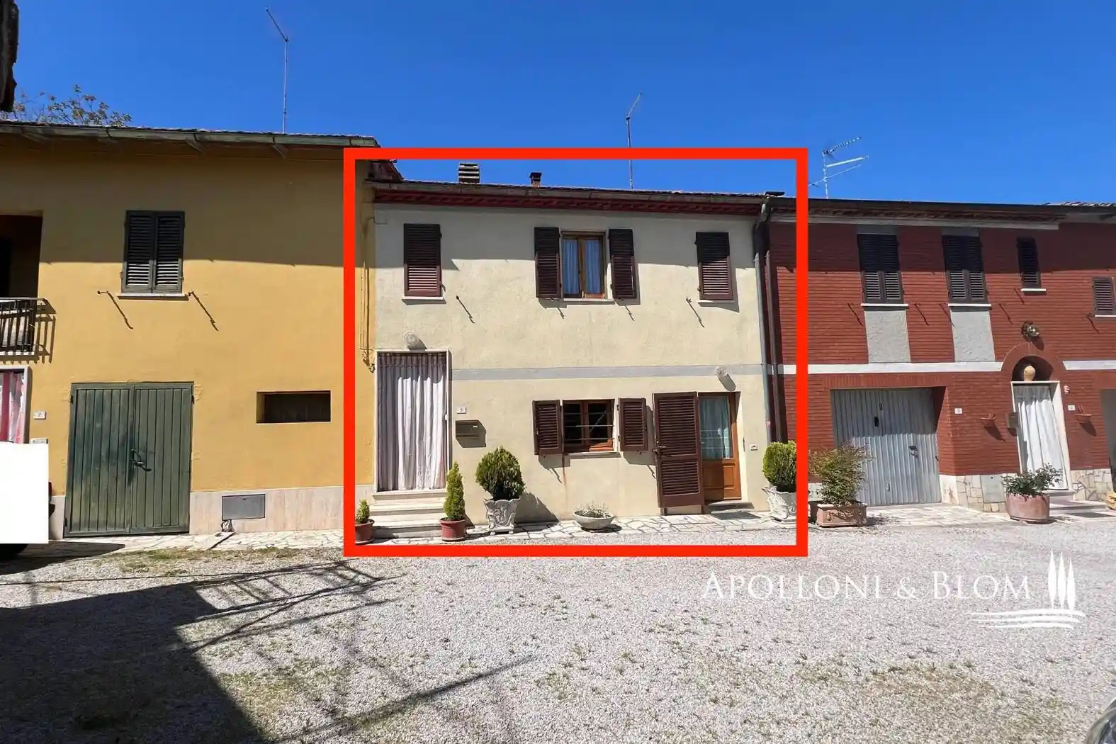 Casa indipendente in vendita a Sinalunga