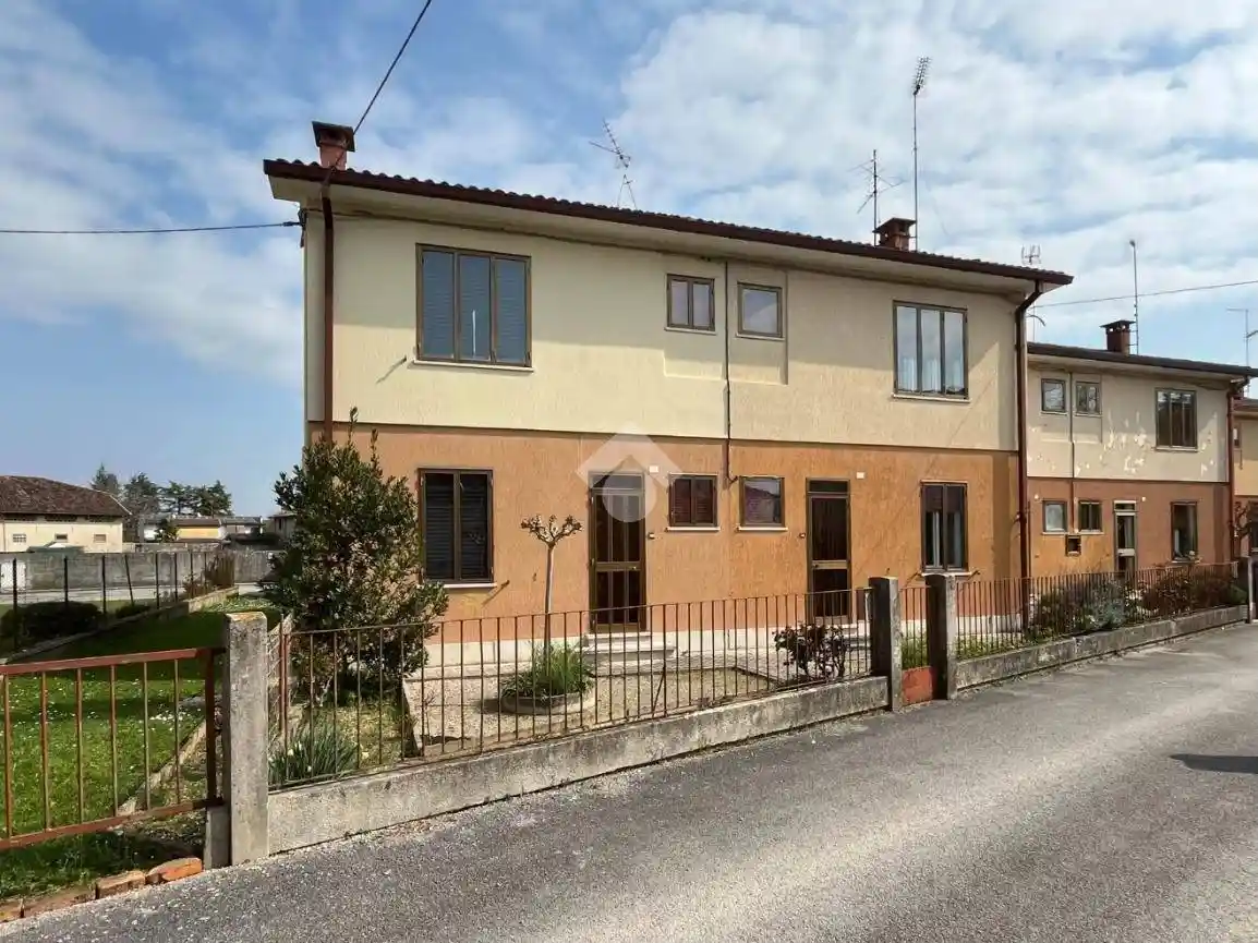 Casa indipendente in vendita a Ruda