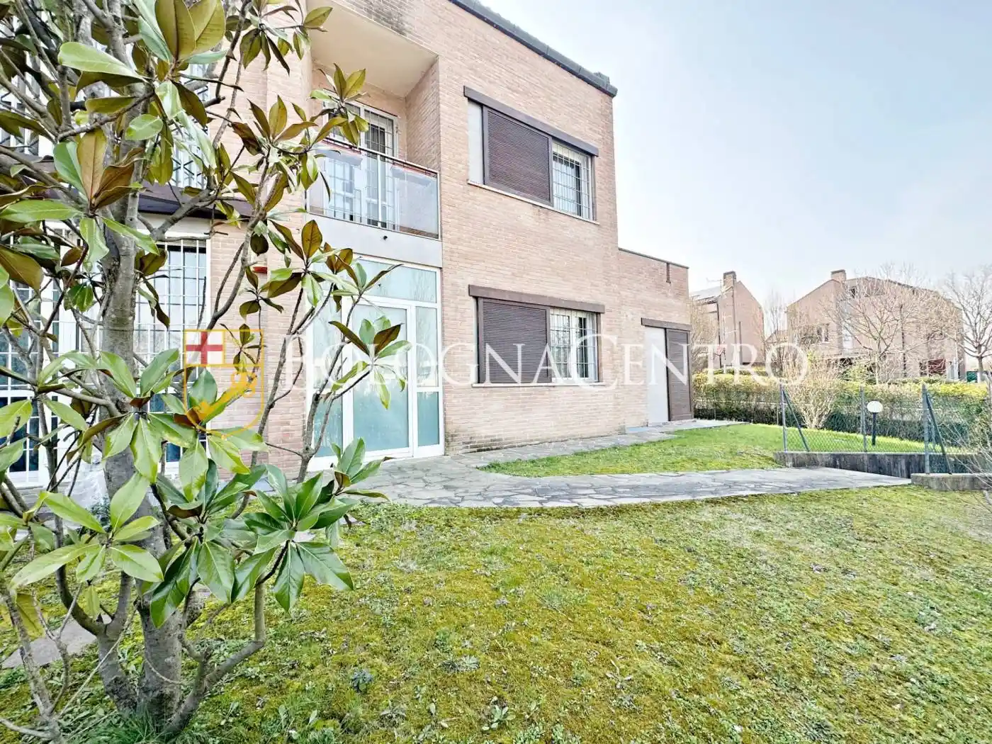 Villa in vendita a Casalecchio di Reno