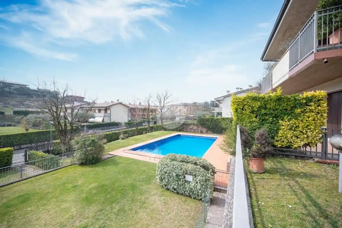 Appartamento in vendita a Costermano sul Garda