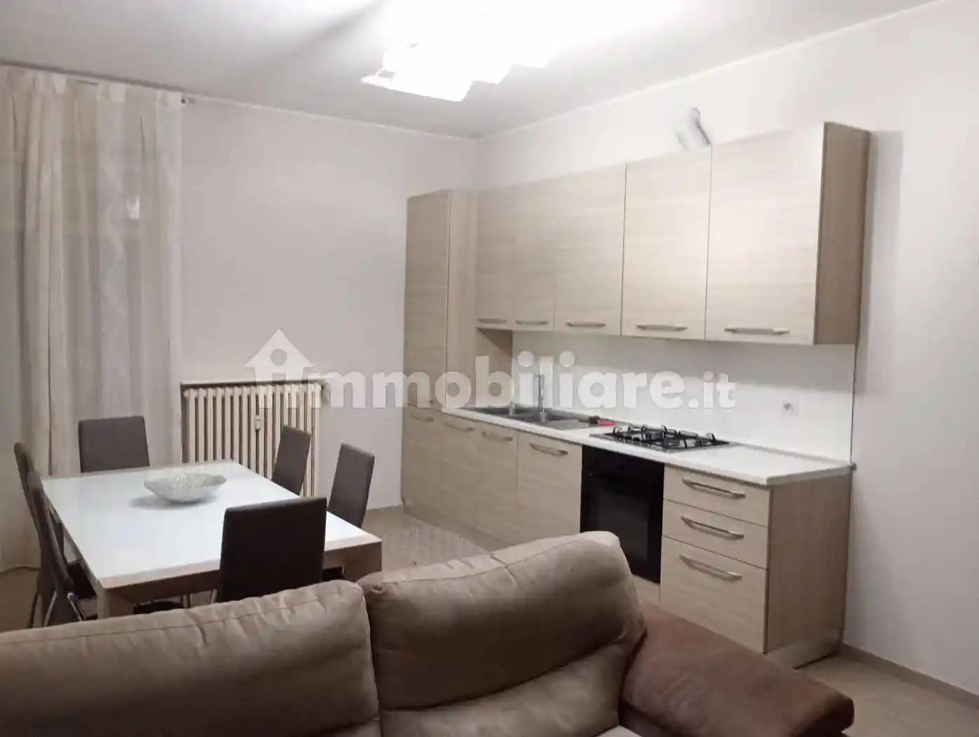 Appartamento in affitto a Alba