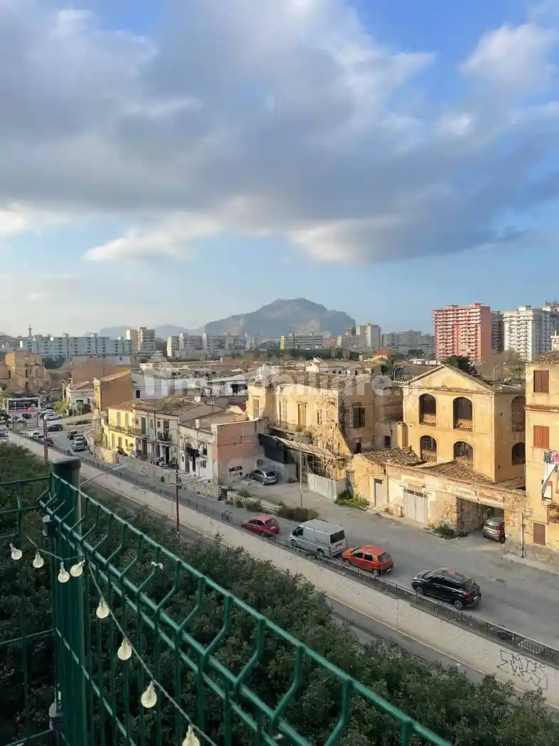 Appartamento in vendita a Palermo