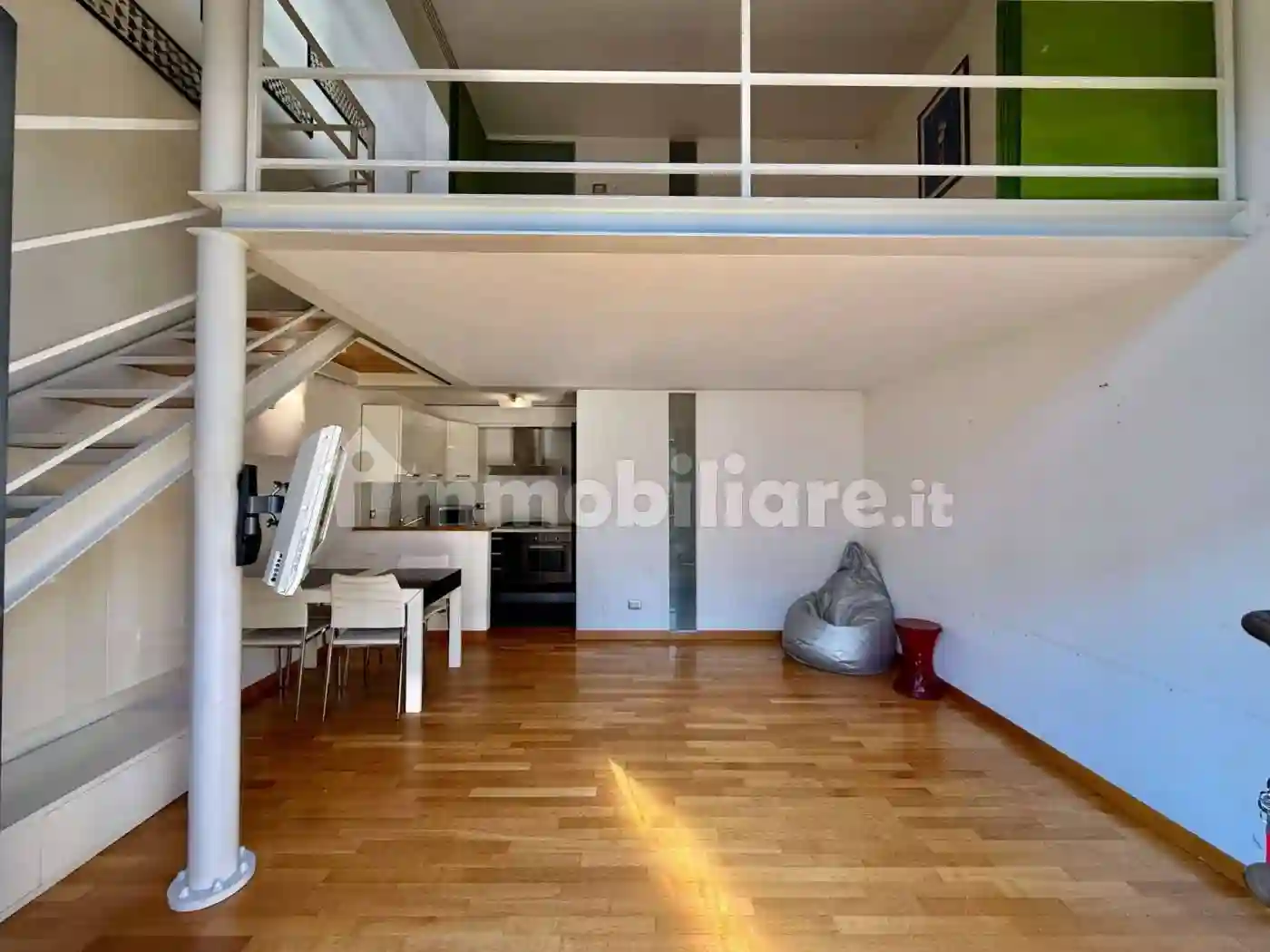Loft - foto 5