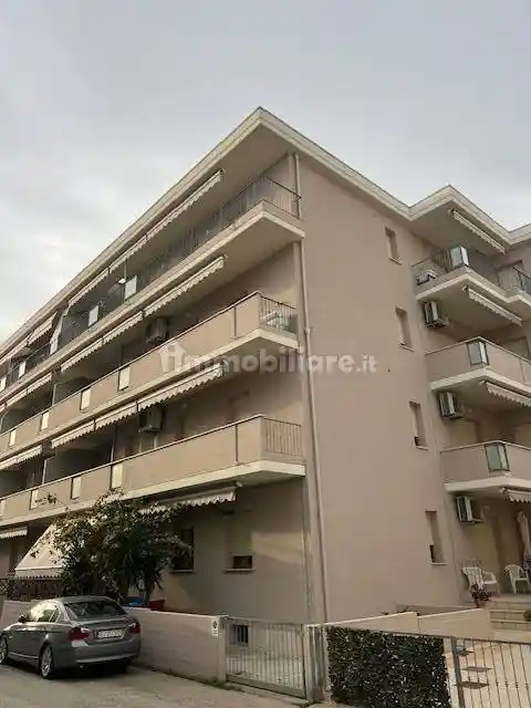 Appartamento in vendita a Alba Adriatica