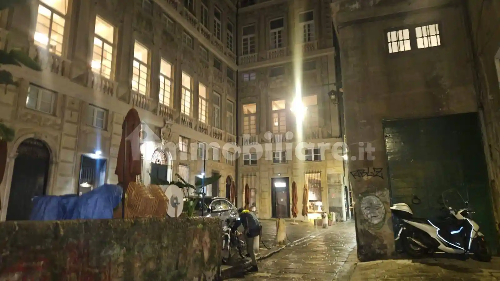 Appartamento in vendita a Genova