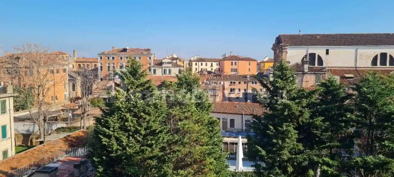 Appartamento in vendita a Venezia