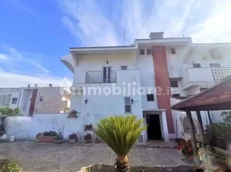 Villa in vendita a Bari