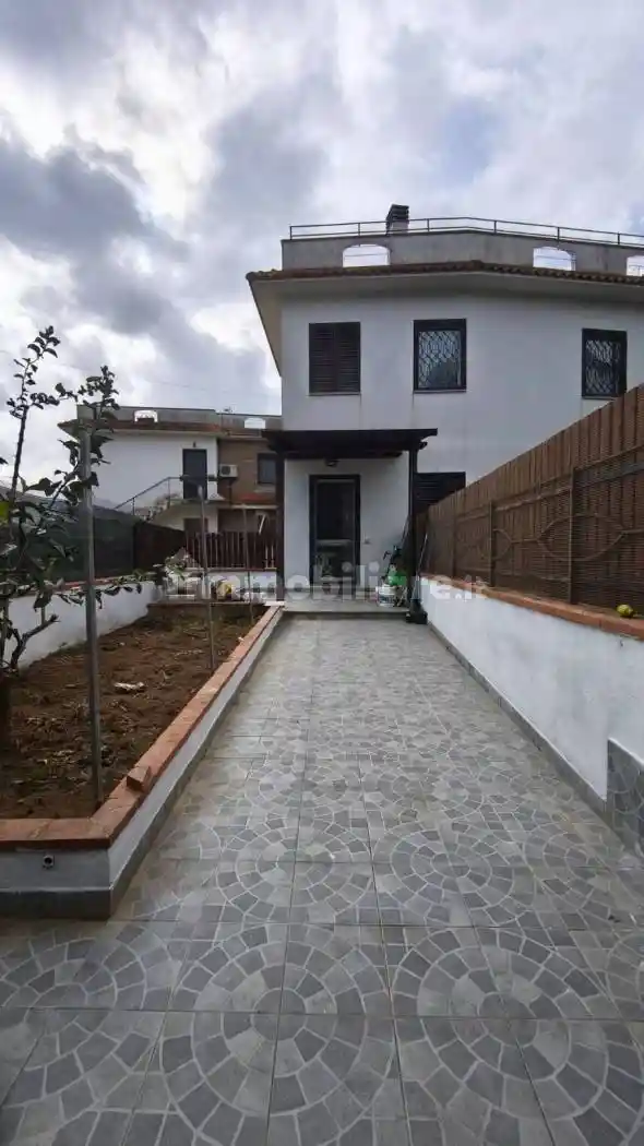 Villetta a schiera in vendita a Terracina