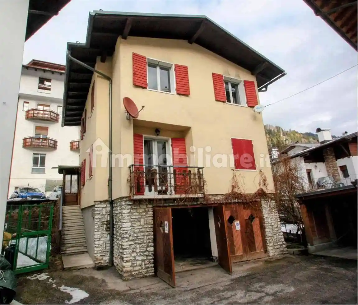 Villa in vendita a Auronzo di Cadore