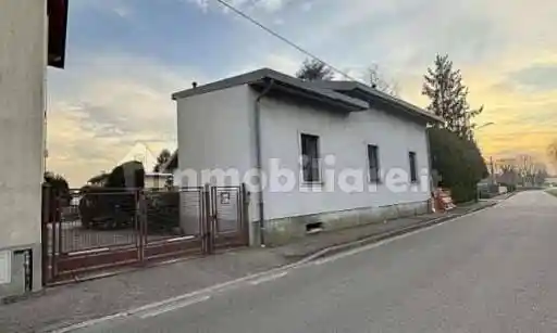Villa in vendita a Gallarate
