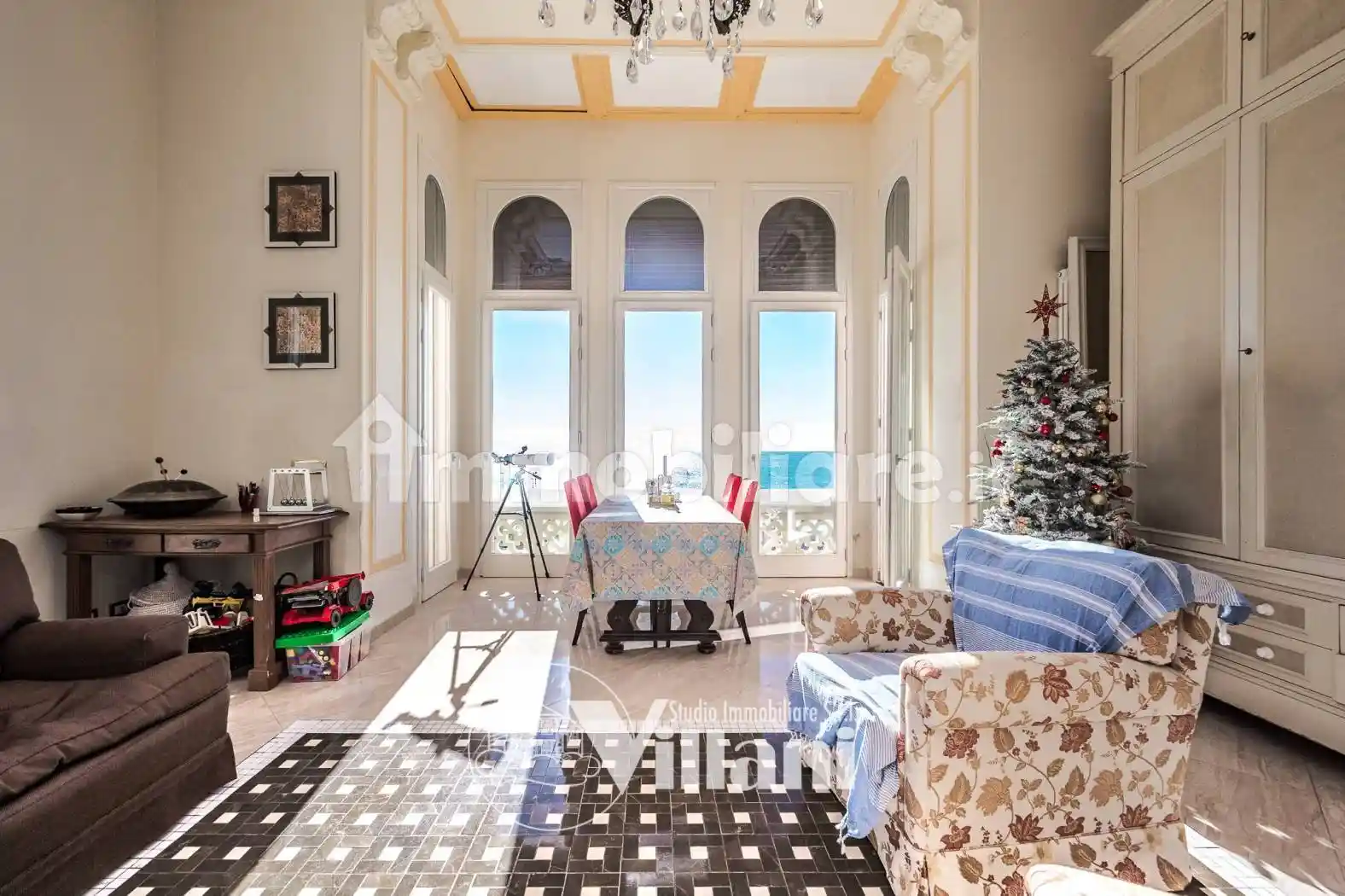 Appartamento in vendita a Genova