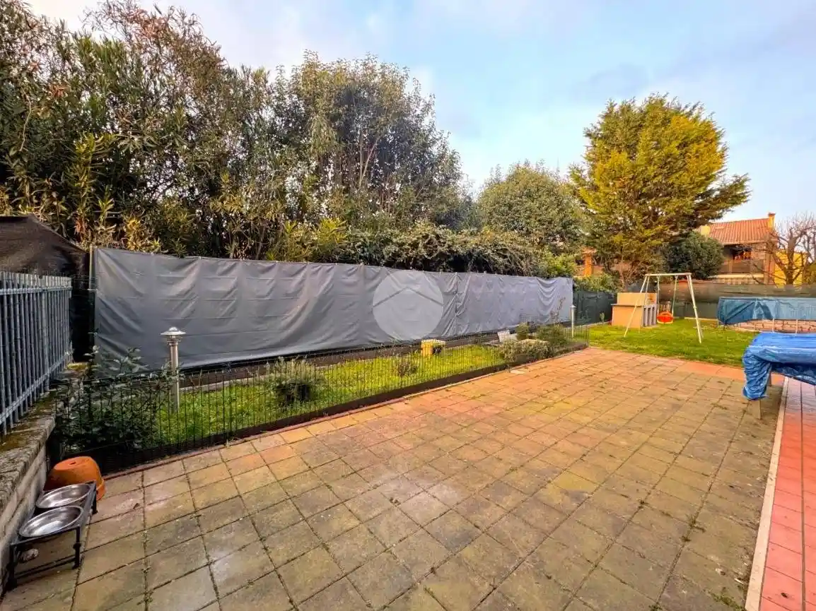 Appartamento in vendita a Castel d'Azzano