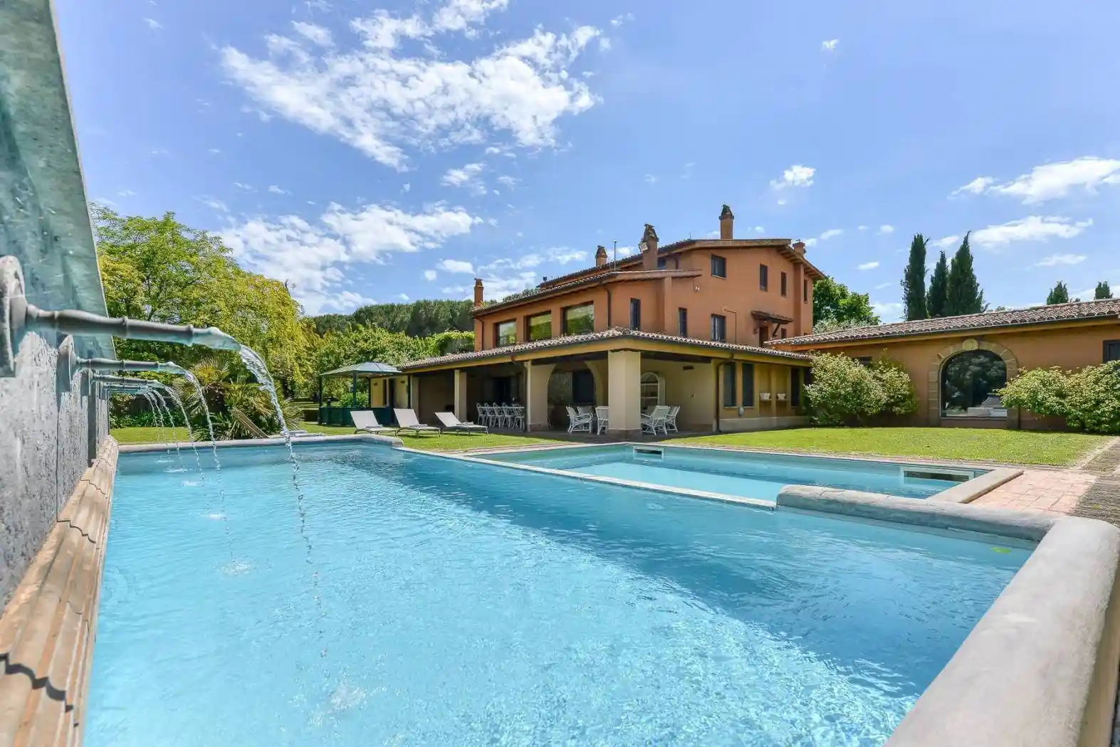 Villa in vendita a Sutri