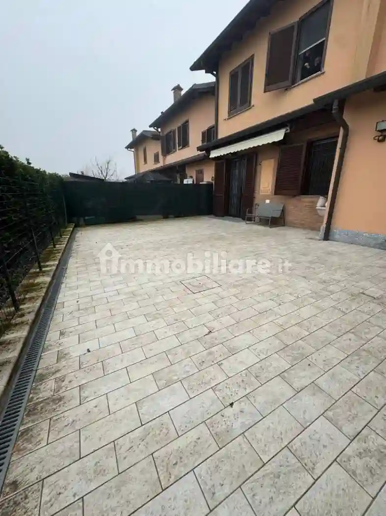 Villetta a schiera - foto 2