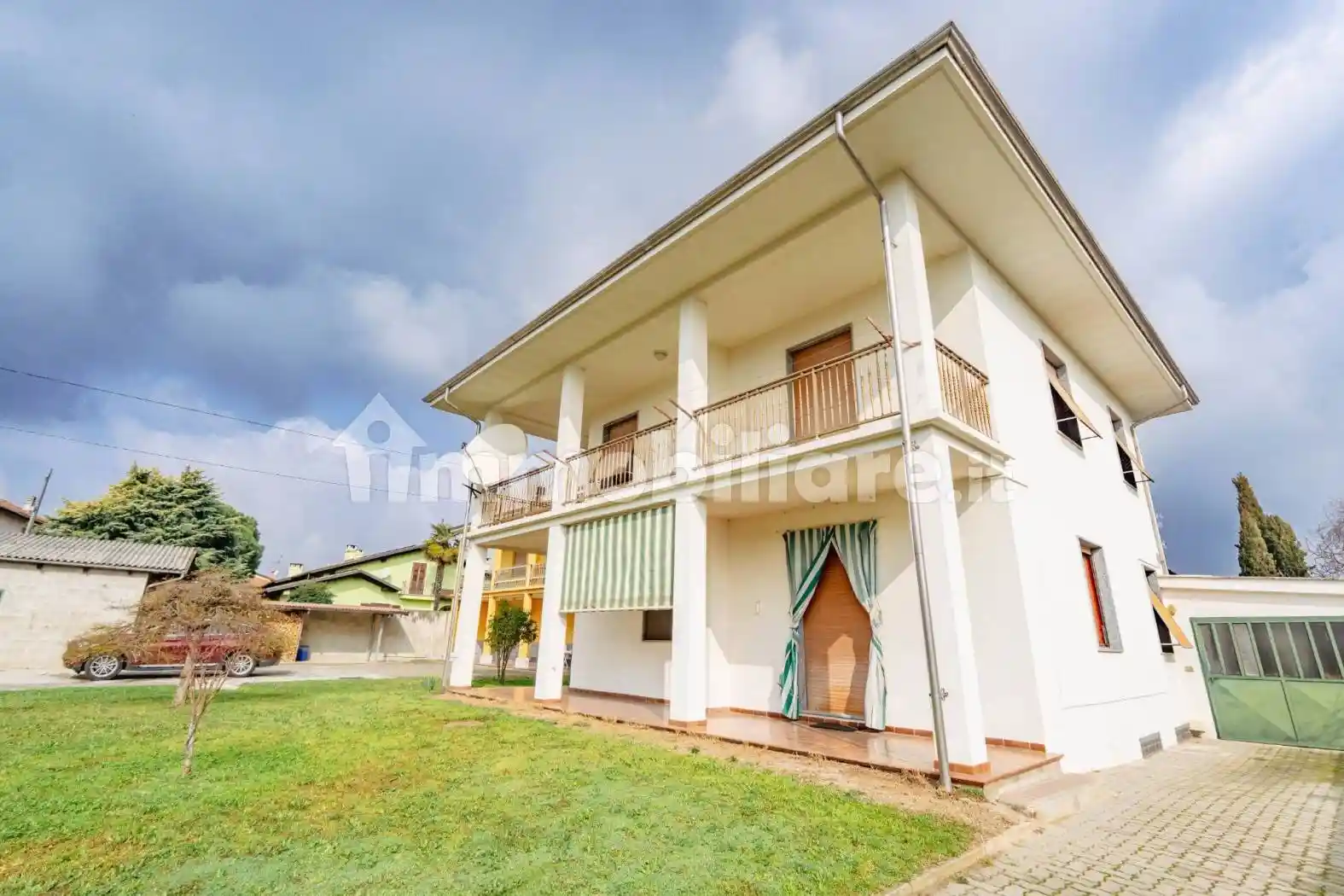 Villa in vendita a Borgo d'Ale