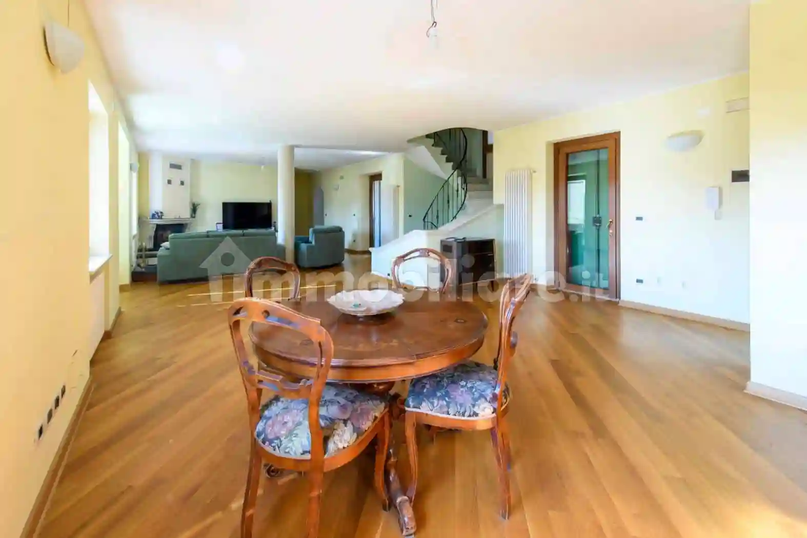 Villa - foto 5