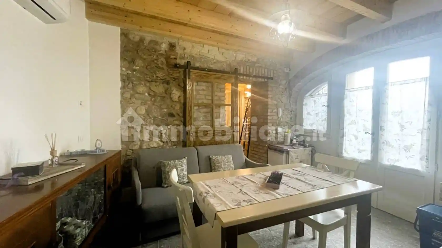 Appartamento in affitto a Salò