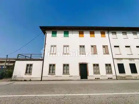 Appartamento in vendita a Tricesimo