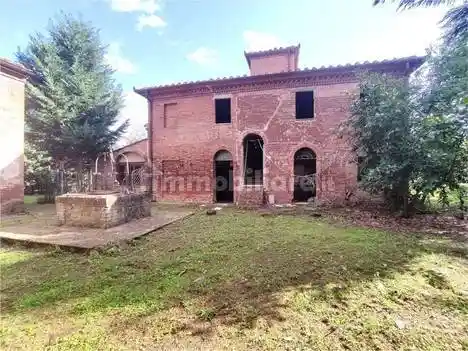 Palazzo - Stabile in vendita a Sinalunga