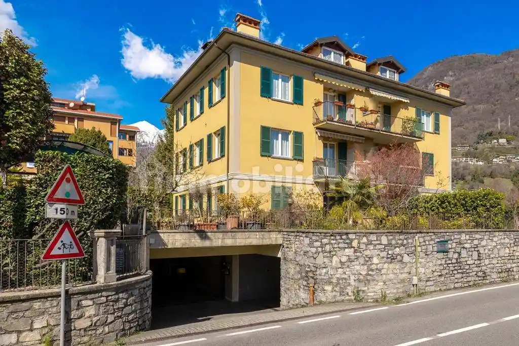 Appartamento in vendita a Gravedona ed Uniti