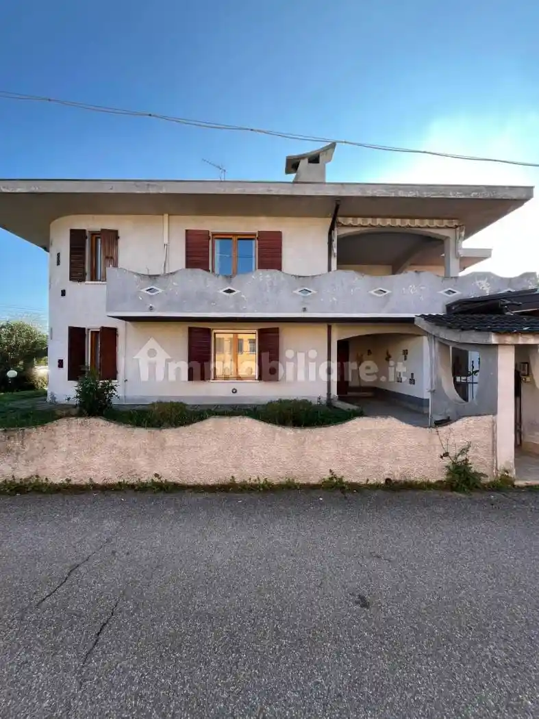 Appartamento in vendita a Poggio Rusco