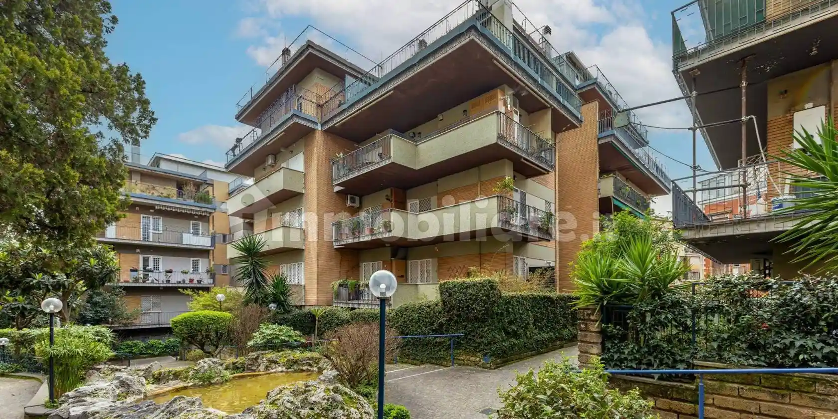 Appartamento in vendita a Roma