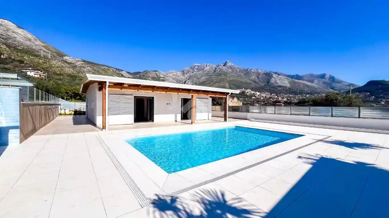 Villa in vendita a Formia