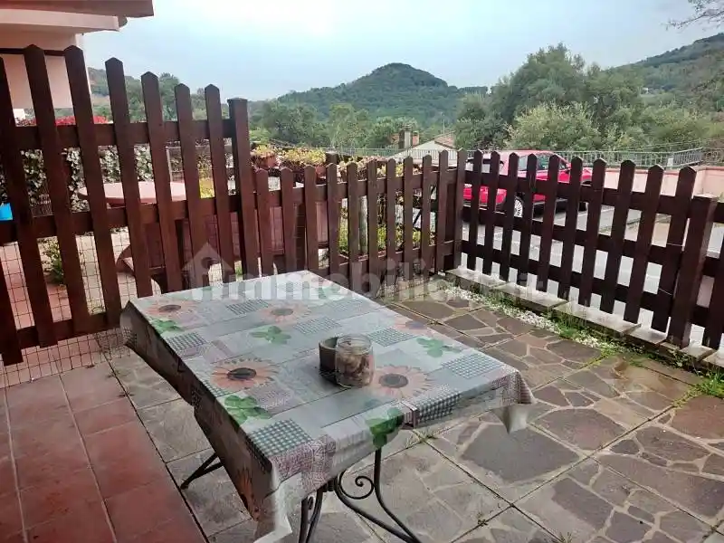 Appartamento in vendita a Sassetta