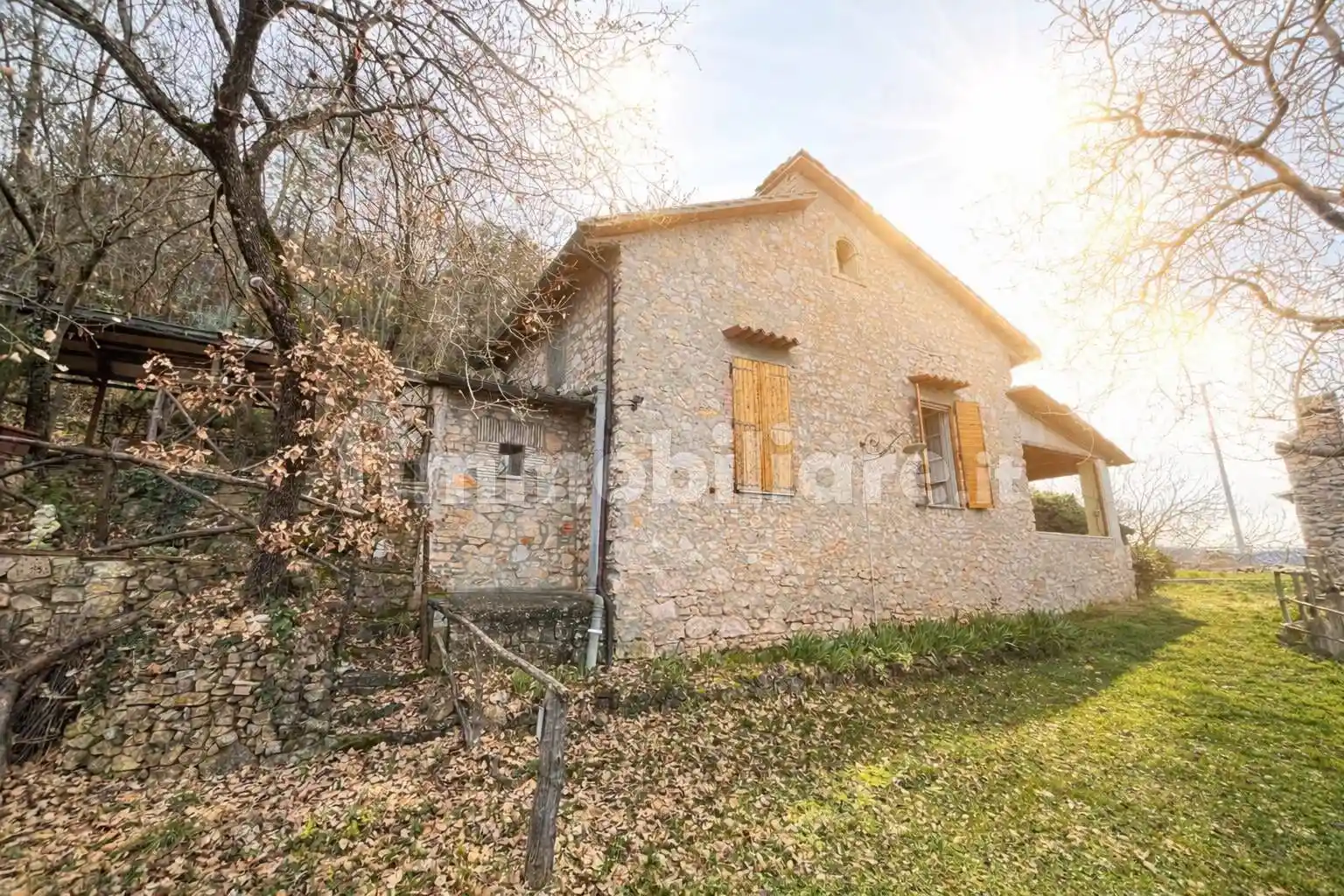 Casa indipendente in vendita a Arrone