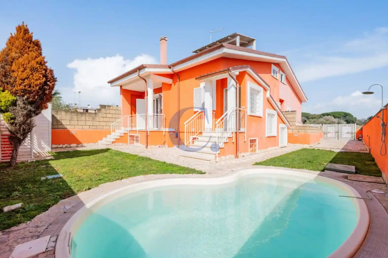 Villa in vendita a Ladispoli