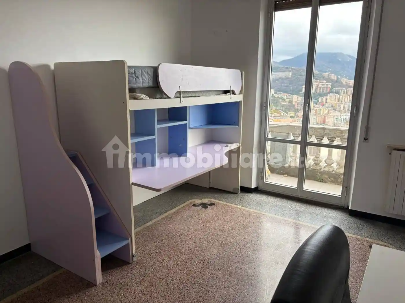 Appartamento in vendita a Genova