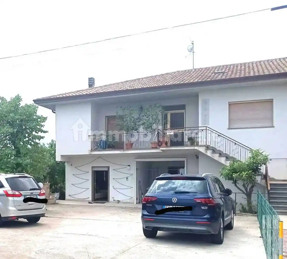 Villa in vendita a Gualdo Cattaneo